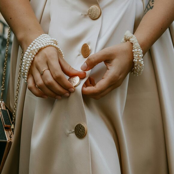 Modest Fashion Closet 🎀 Like to Bookmark - Picture 6 of 8